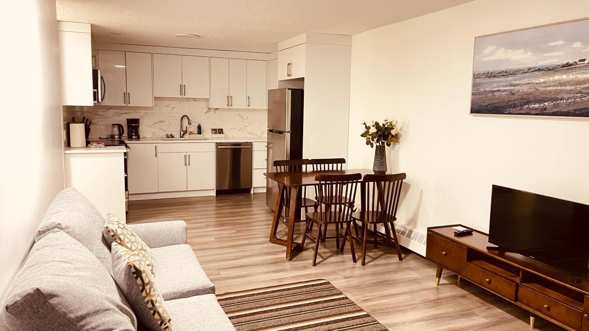 #304 Mountain View 1br In Dt Apartment *