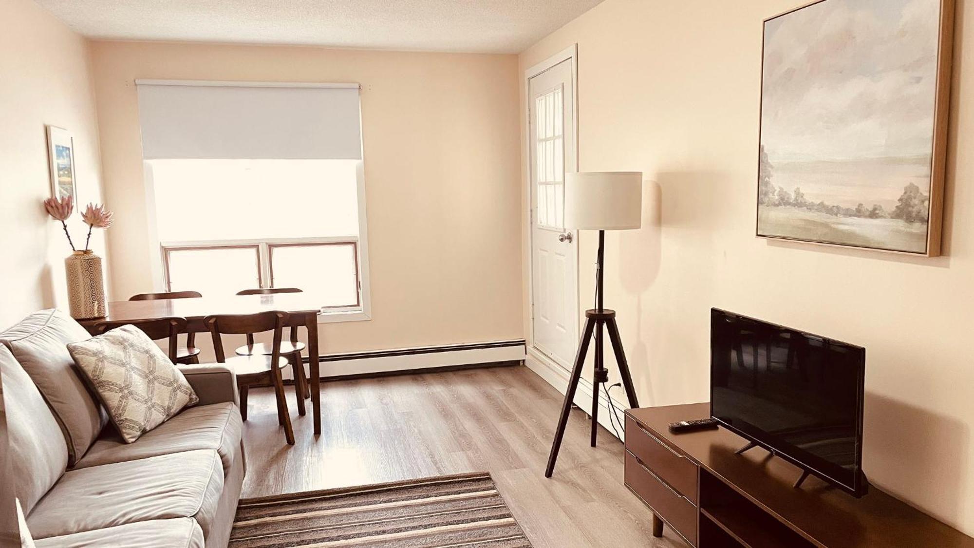 #304 Mountain View 1br In Dt Canmore